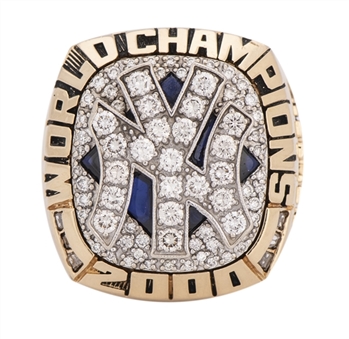 2000 New York Yankees World Series Championship Player Ring Presented To Jeff Nelson (Nelson LOA)